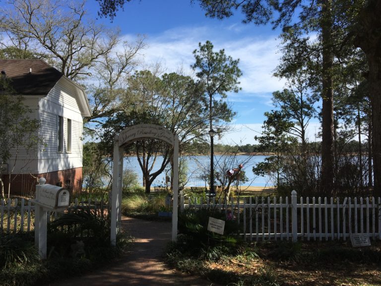 Historic DeFuniak Springs, Florida Scout N' About